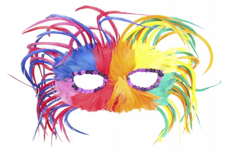 Chorus gears up for masked night of music, fundraising