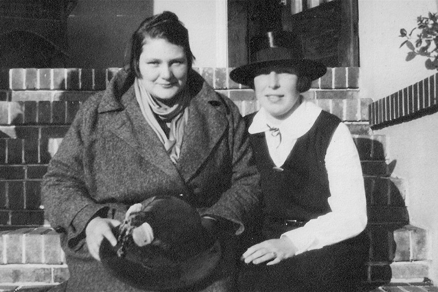 Wilna-and-Nan-1924.jpg