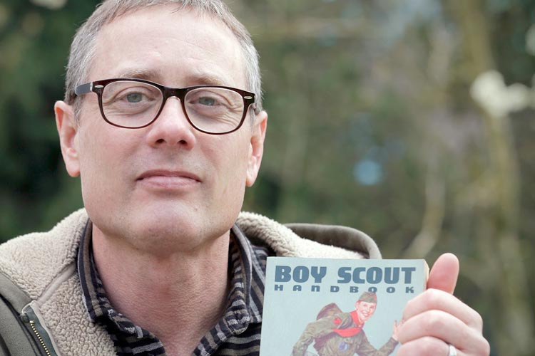 Gay Scoutmaster remains ousted