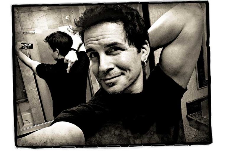 He’s Electric: Hal Sparks brings socially conscious humor to Philly