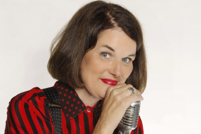 Paula Poundstone to get up close and personal in New Jersey