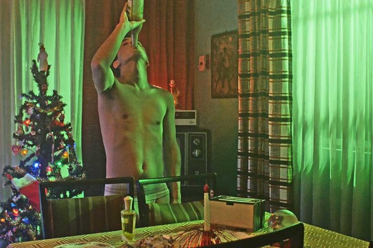 “Cola de Mono” is a queer erotic thriller set at Christmas