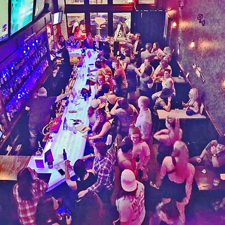 Toasted Walnut, Philly’s only lesbian bar, permanently closes