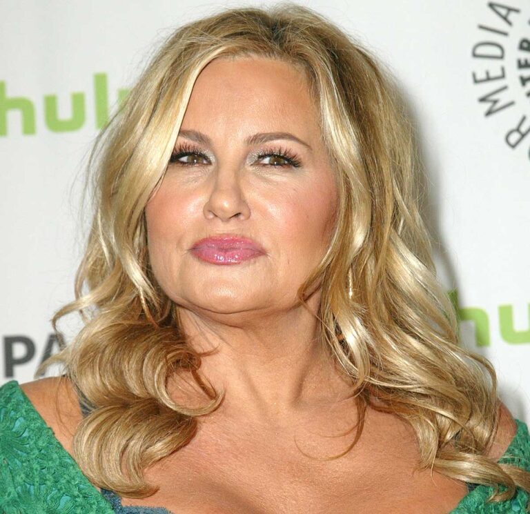 Deep Inside Hollywood: Jennifer Coolidge in everything now, please