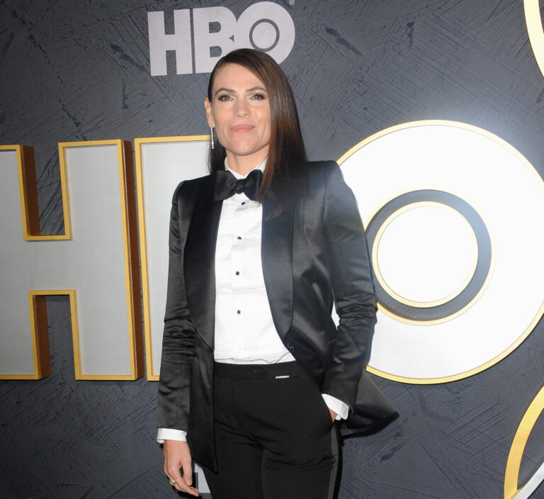 Deep Inside Hollywood: Clea DuVall takes a ‘Day Job’