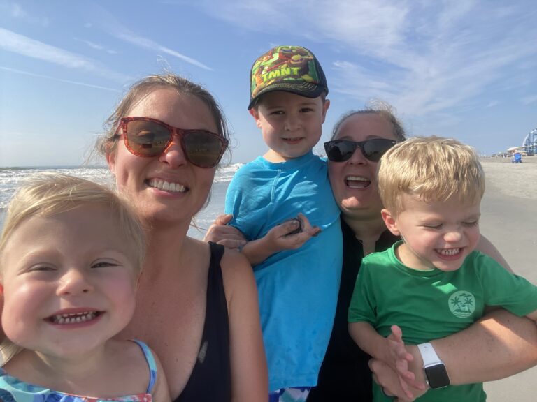 Avery, Jen, Jackson, Ashlee and AUgust at the beach