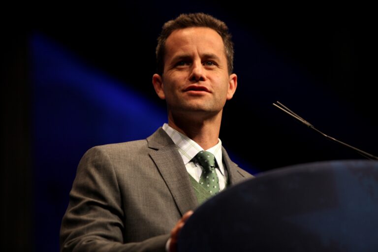 Kirk Cameron speaking at the 2012 CPAC in Washington, D.C.